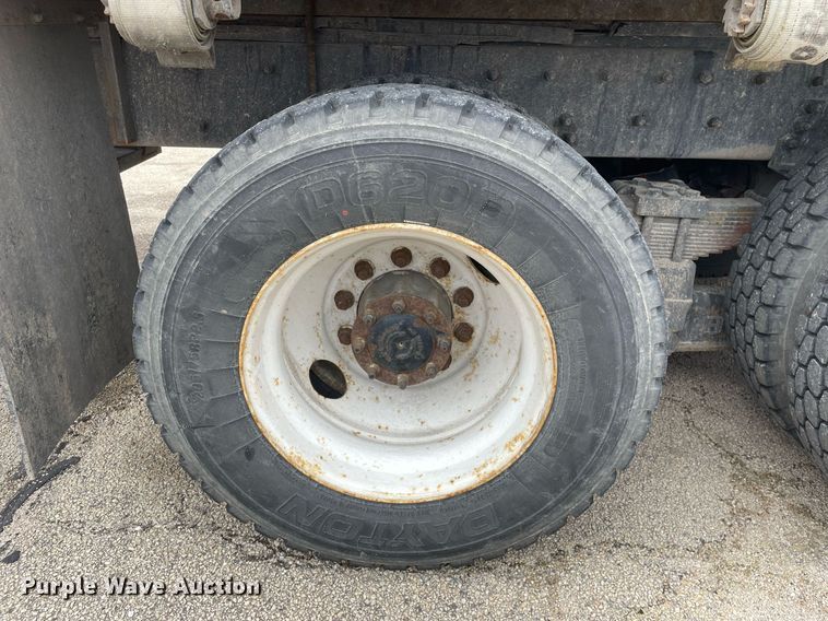 image for item MA9884 2004 Freightliner FL80  flatbed truck