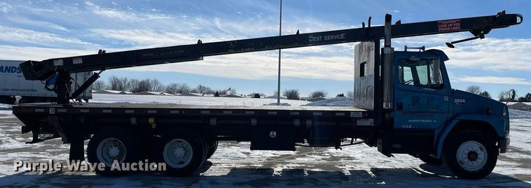 image for item MA9898 2004 Freightliner FL80  flatbed truck