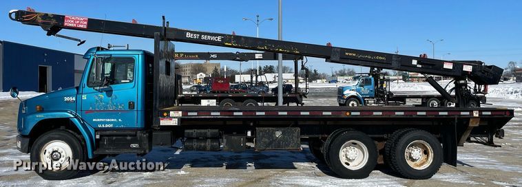 image for item MA9898 2004 Freightliner FL80  flatbed truck