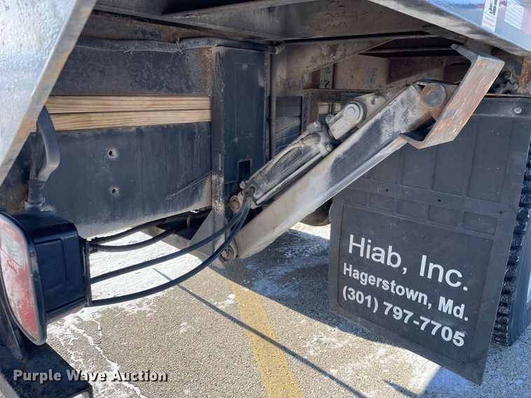 image for item MA9898 2004 Freightliner FL80  flatbed truck