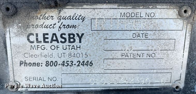 image for item MA9898 2004 Freightliner FL80  flatbed truck