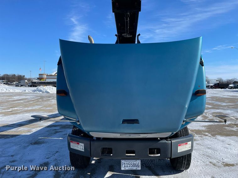 image for item MA9898 2004 Freightliner FL80  flatbed truck