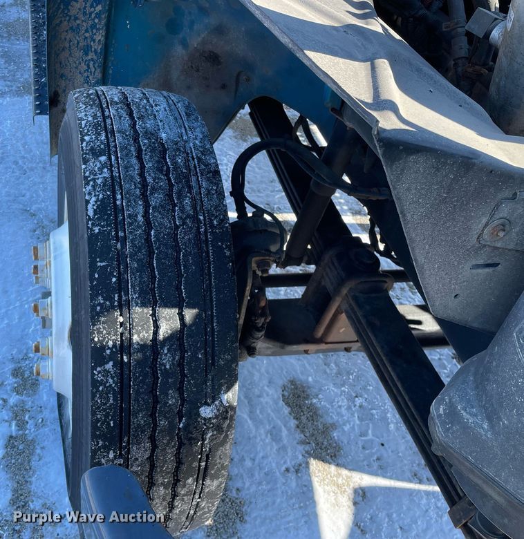 image for item MA9898 2004 Freightliner FL80  flatbed truck