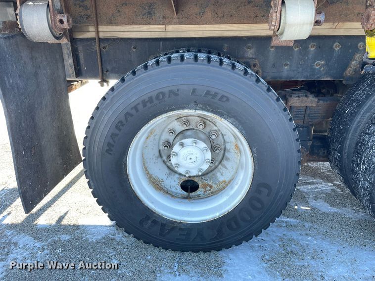 image for item MA9898 2004 Freightliner FL80  flatbed truck