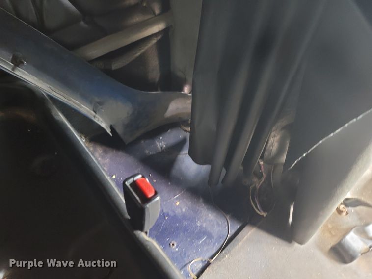 image for item MH9678 2005 Freightliner Century Class ST  semi truck