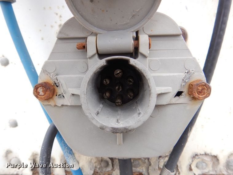 image for item MJ9985 2000 Wabash  dry van trailer