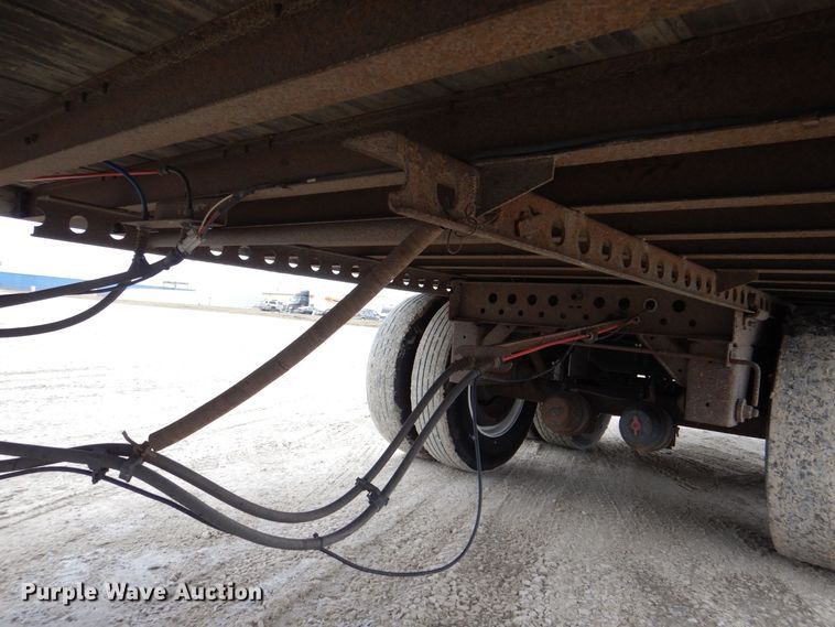 image for item MJ9985 2000 Wabash  dry van trailer