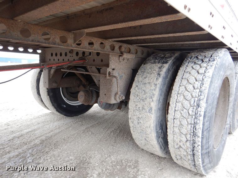 image for item MJ9985 2000 Wabash  dry van trailer