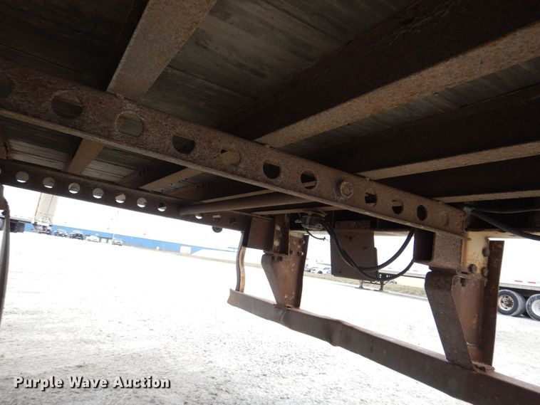 image for item MJ9985 2000 Wabash  dry van trailer