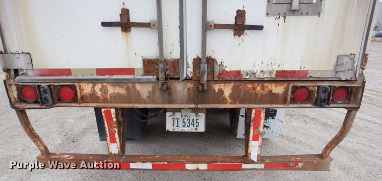 image for item MJ9985 2000 Wabash  dry van trailer