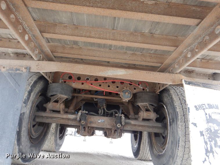 image for item MJ9985 2000 Wabash  dry van trailer