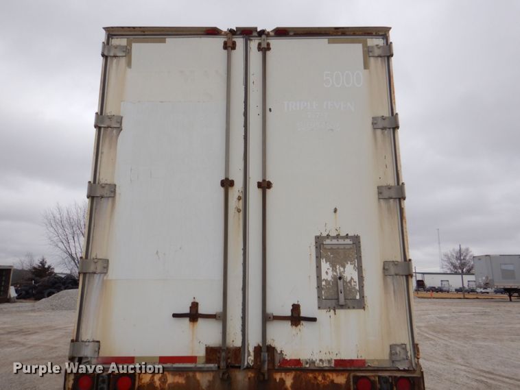 image for item MJ9985 2000 Wabash  dry van trailer