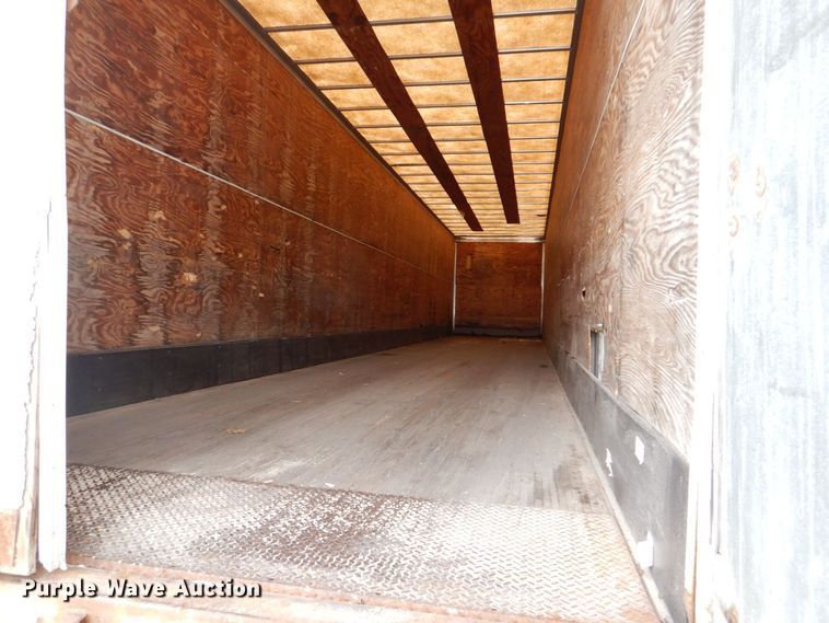 image for item MJ9985 2000 Wabash  dry van trailer