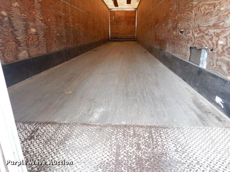 image for item MJ9985 2000 Wabash  dry van trailer
