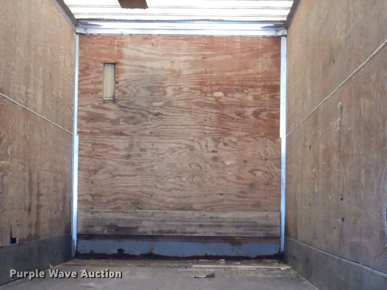image for item MJ9985 2000 Wabash  dry van trailer