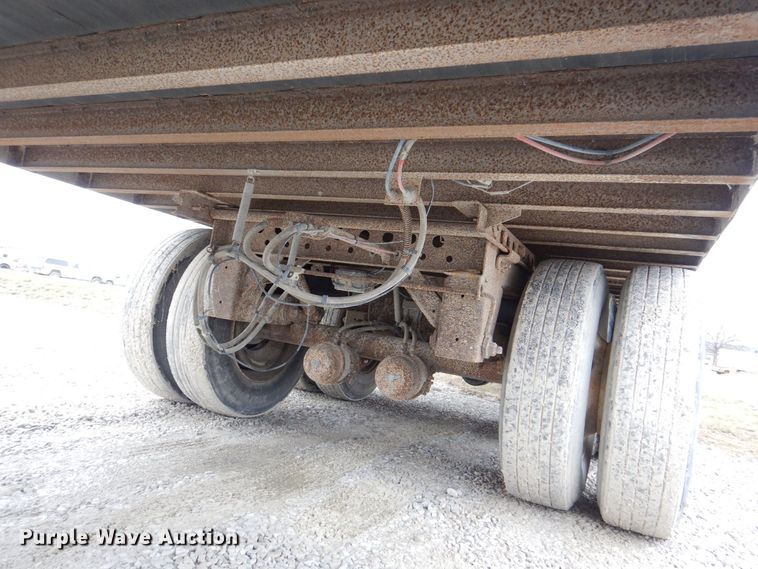 image for item MJ9986 2000 Wabash  dry van trailer