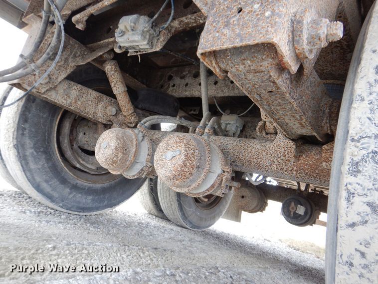 image for item MJ9986 2000 Wabash  dry van trailer