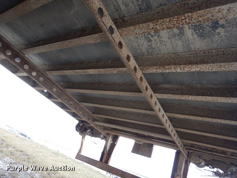 image for item MJ9986 2000 Wabash  dry van trailer