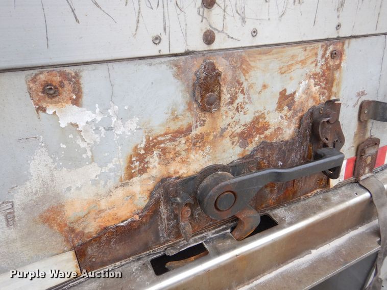 image for item MJ9987 2013 Stoughton DVW-285S-C-WDC dry van trailer