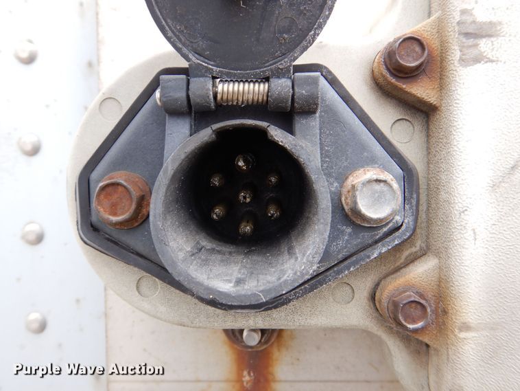 image for item MJ9987 2013 Stoughton DVW-285S-C-WDC dry van trailer