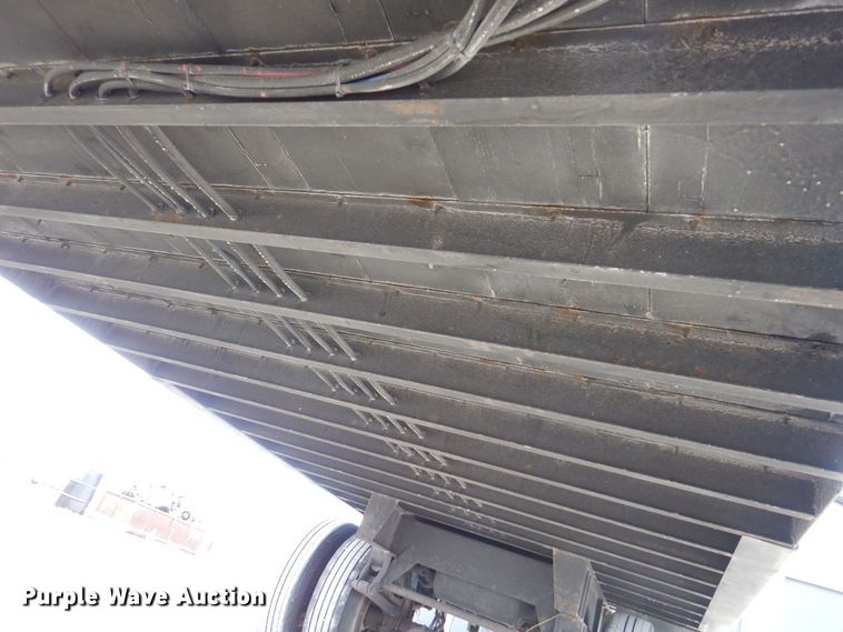 image for item MJ9987 2013 Stoughton DVW-285S-C-WDC dry van trailer