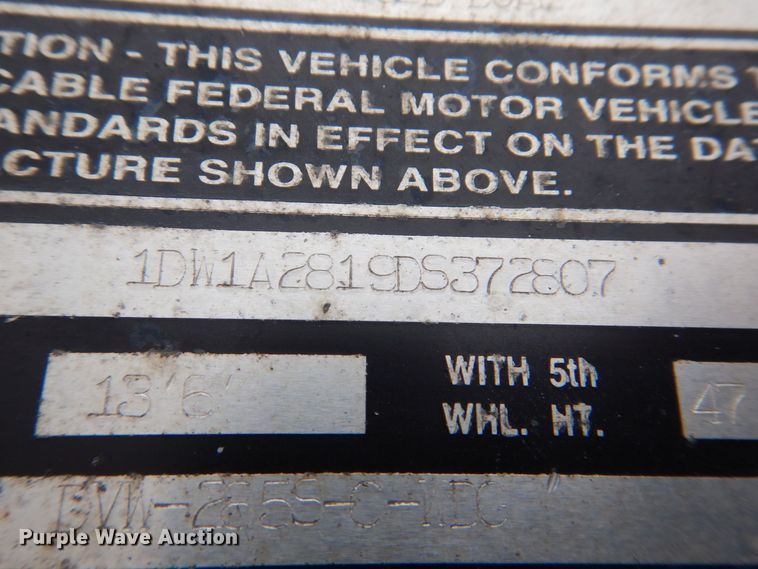 image for item MJ9987 2013 Stoughton DVW-285S-C-WDC dry van trailer