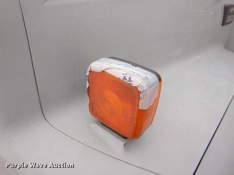 image for item MJ9992 2000 Chevrolet C8500  crane truck