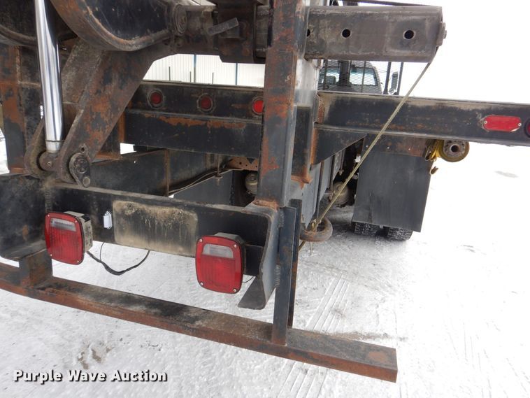 image for item MJ9992 2000 Chevrolet C8500  crane truck