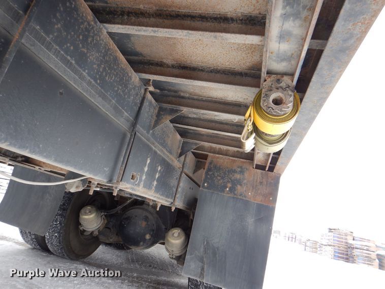 image for item MJ9992 2000 Chevrolet C8500  crane truck