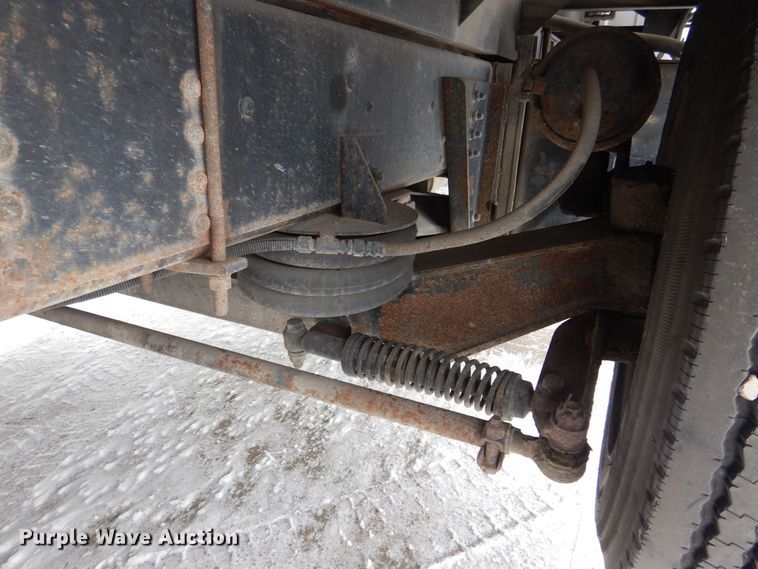 image for item MJ9992 2000 Chevrolet C8500  crane truck