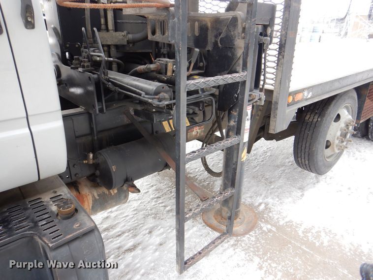 image for item MJ9992 2000 Chevrolet C8500  crane truck