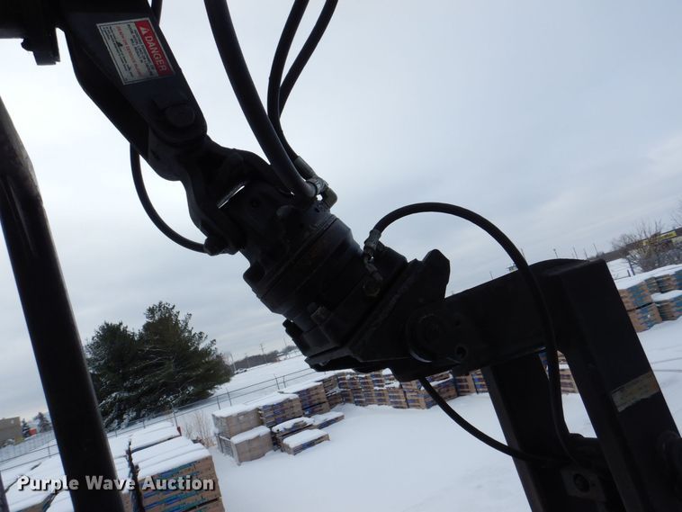 image for item MJ9992 2000 Chevrolet C8500  crane truck