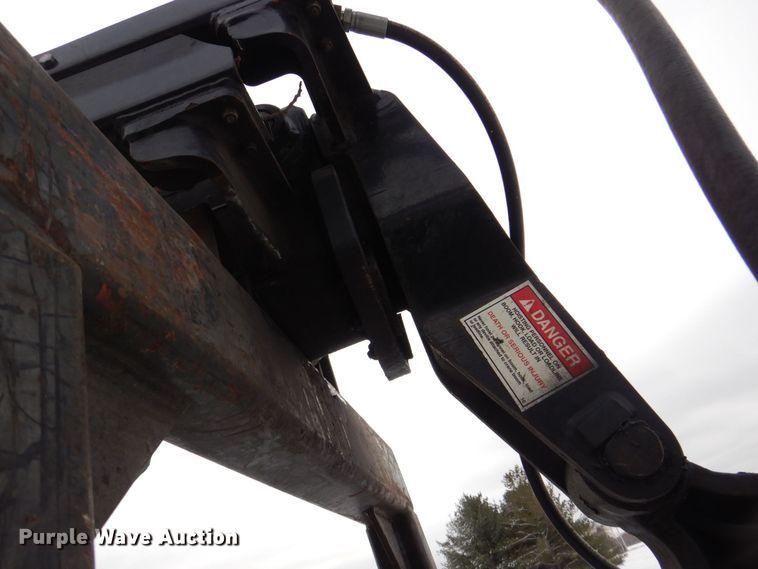 image for item MJ9992 2000 Chevrolet C8500  crane truck