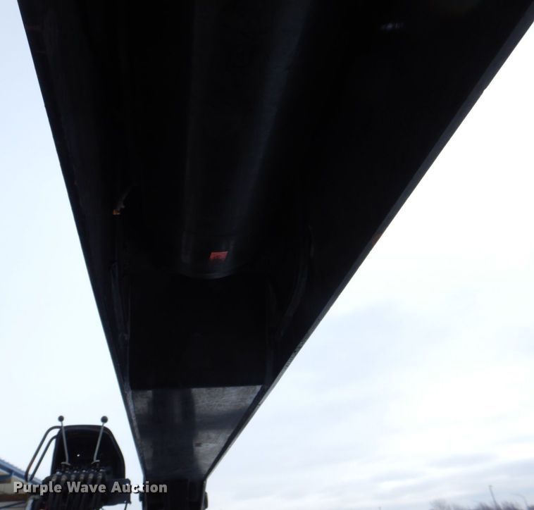 image for item MJ9992 2000 Chevrolet C8500  crane truck