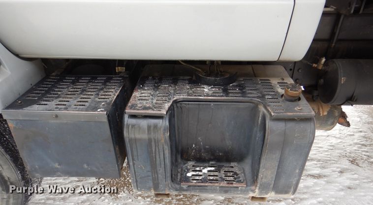 image for item MJ9992 2000 Chevrolet C8500  crane truck