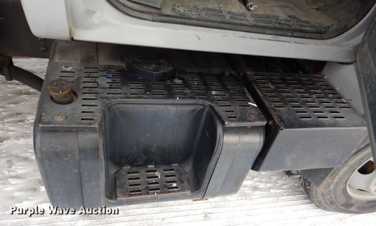 image for item MJ9992 2000 Chevrolet C8500  crane truck