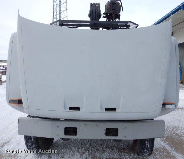 image for item MJ9992 2000 Chevrolet C8500  crane truck