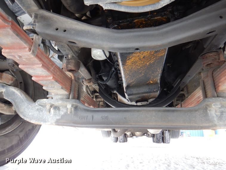 image for item MJ9992 2000 Chevrolet C8500  crane truck