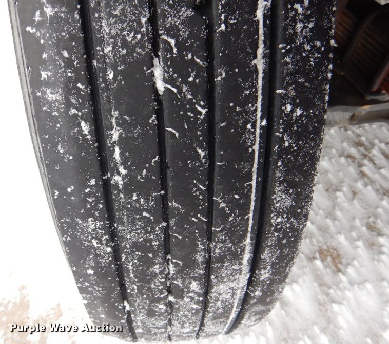 image for item MJ9992 2000 Chevrolet C8500  crane truck