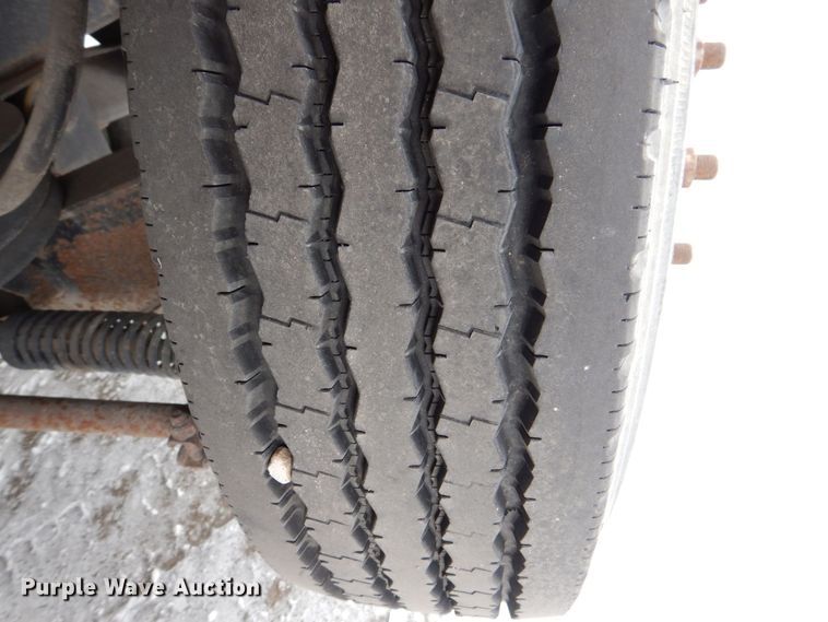 image for item MJ9992 2000 Chevrolet C8500  crane truck