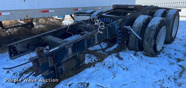 image for item MW9461 Peterbilt  truck chassis