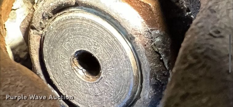 image for item MW9461 Peterbilt  truck chassis