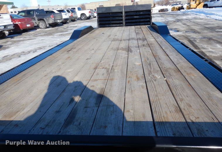 image for item AF9250 2019 Midsota STWB-24  equipment trailer