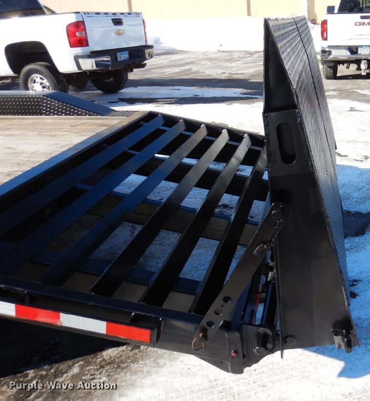 image for item AF9250 2019 Midsota STWB-24  equipment trailer