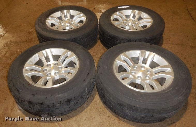 image for item AF9252 (4) P265/65R18 tires and wheels