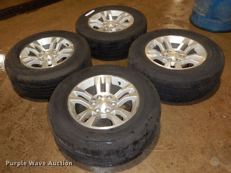 image for item AF9252 (4) P265/65R18 tires and wheels