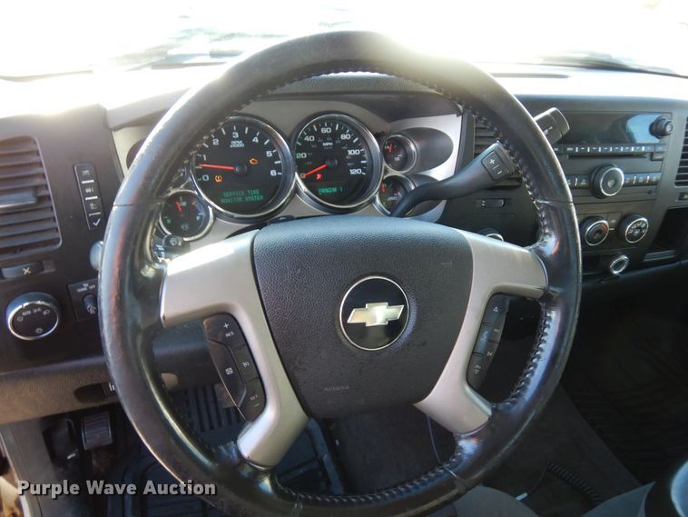 image for item AF9255 2009 Chevrolet Silverado 2500HD  Ext. Cab pickup truck