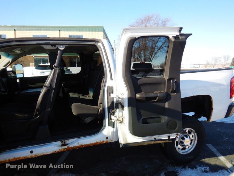 image for item AF9255 2009 Chevrolet Silverado 2500HD  Ext. Cab pickup truck