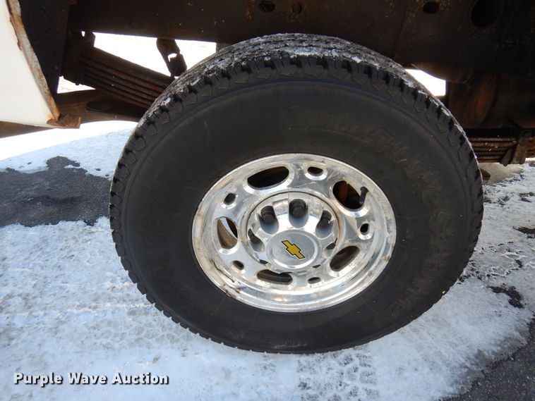 image for item AF9255 2009 Chevrolet Silverado 2500HD  Ext. Cab pickup truck