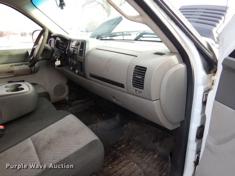 image for item AF9297 2008  Chevrolet Silverado 2500HD LT  Ext. Cab pickup truck